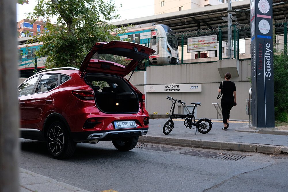 MG ZS